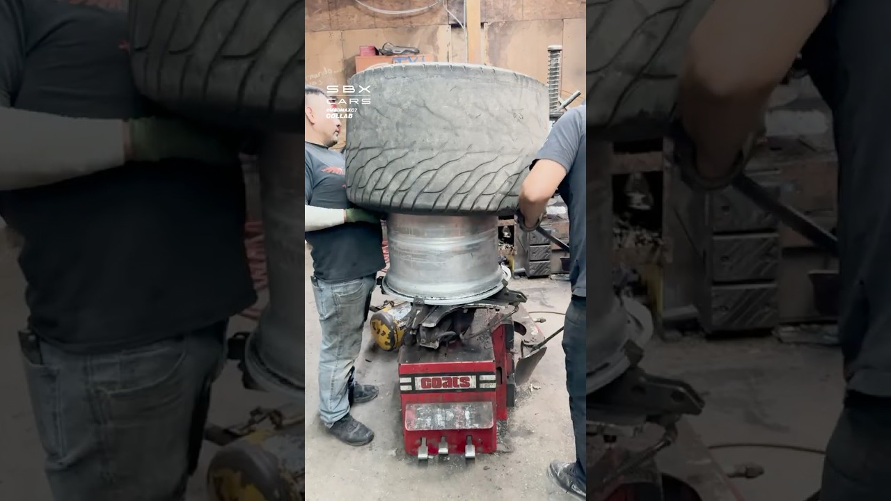 Replacing A Destroyed Tire! 🛞 #tires #cars #repairs