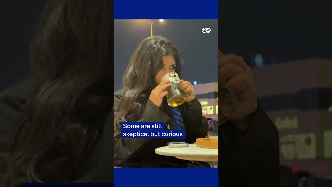 Saudi-Arabia serves non-alcoholic beer | DW News