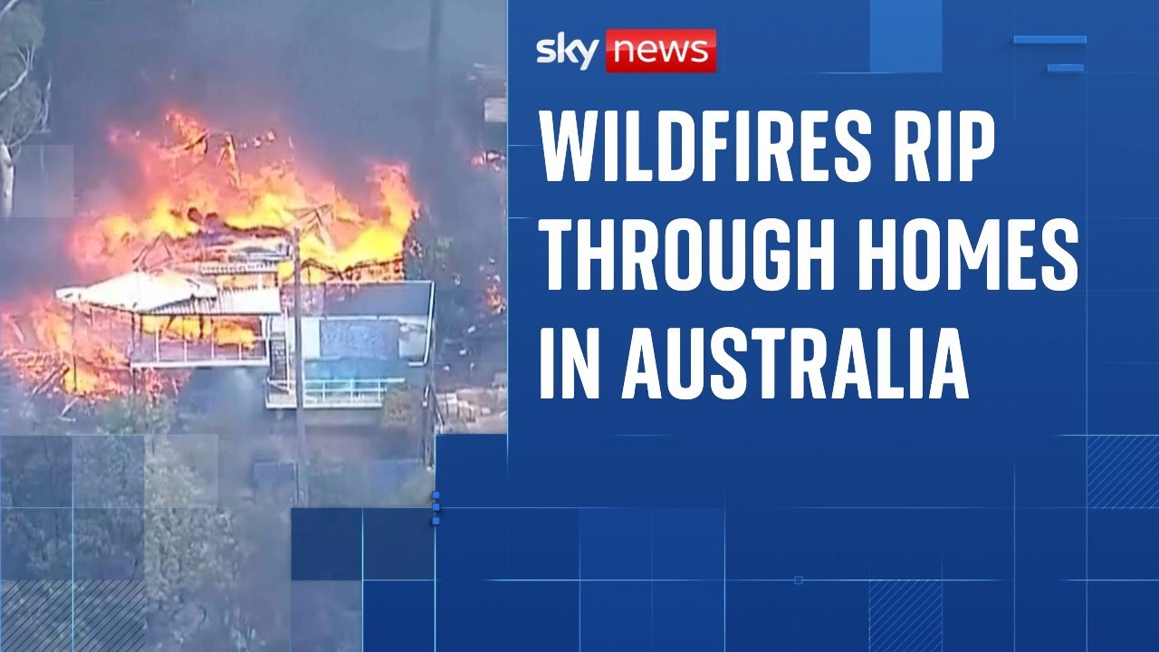 Australia wildfires destroy homes and force thousands to evacuate