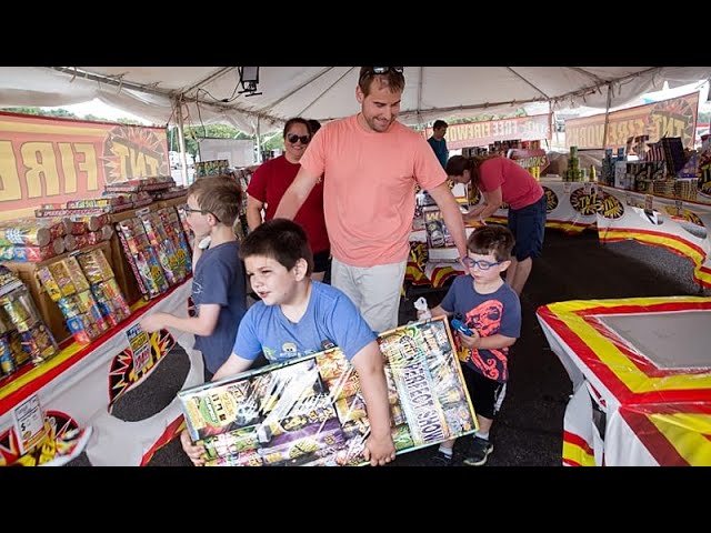 Going out with a bang? Dutch shoppers snap up fireworks before nationwide ban