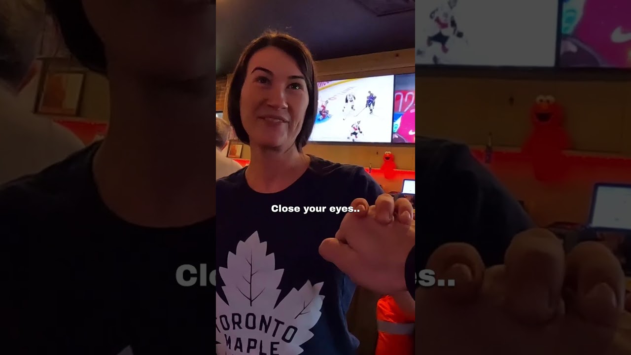 I asked this server for food and THIS happened 🥺❤️