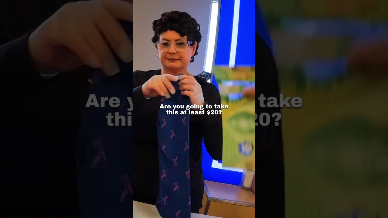 I tried to buy pants and THIS happened 😳