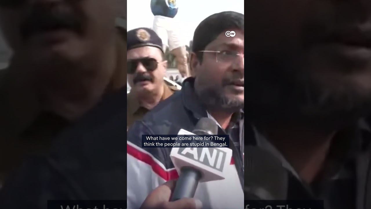 Messi’s messy stadium appearance | DW News