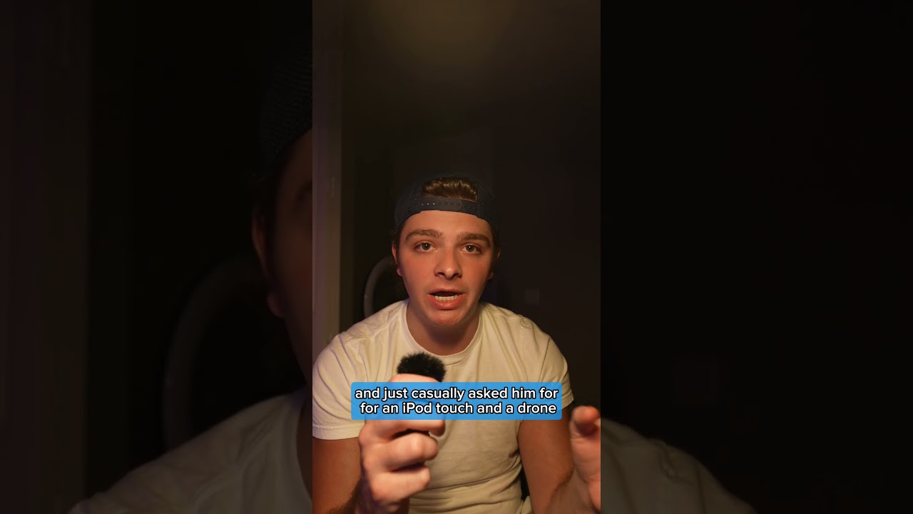 Santa fat shamed a child 😭