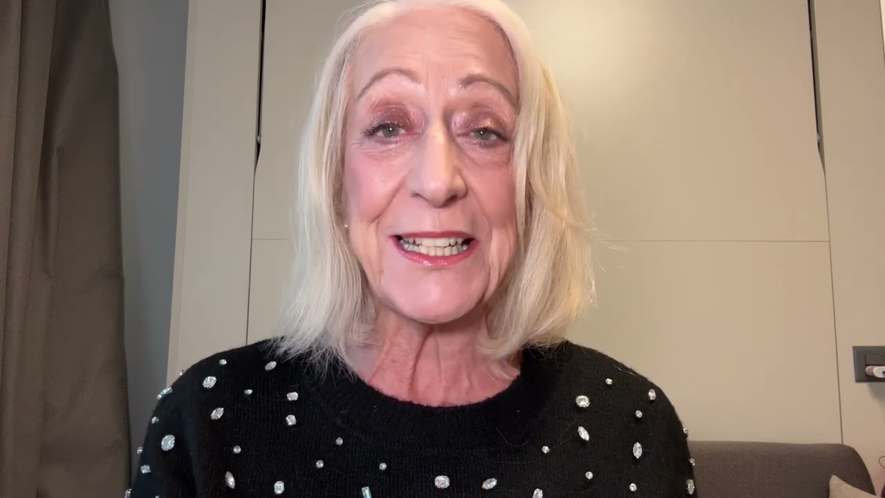 Sharing What I Think is a Perfect Modern Family Christmas Card