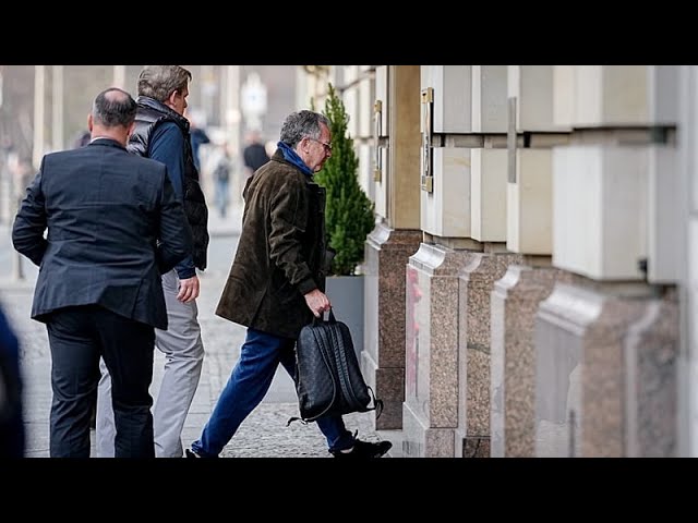 Talks in Berlin: Will Zelenskyy renounce Ukraine’s NATO membership?