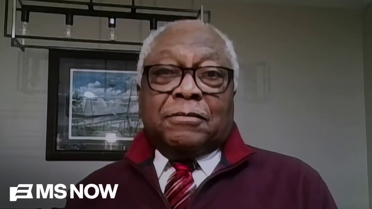 ‘The Blue wave is coming’: Clyburn predicts major midterm gains for Democrats