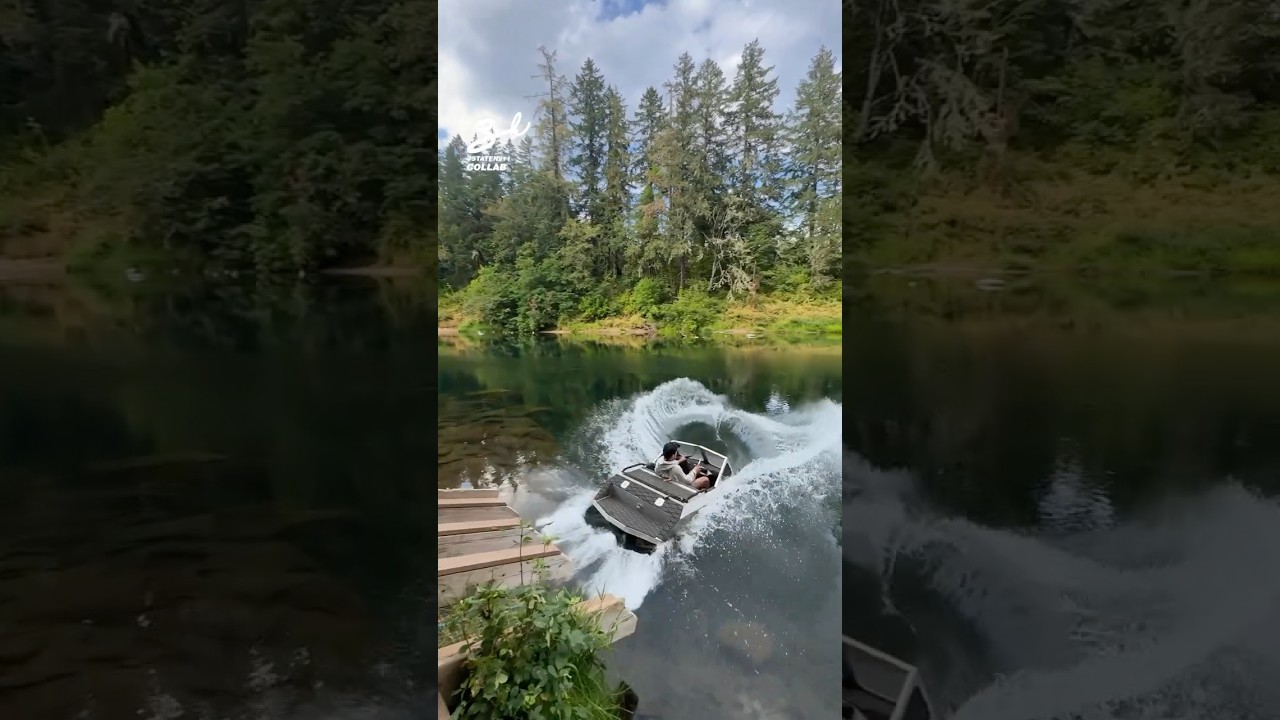 The World’s Smallest Jet Boat! 😱 #jetboat #boats #slide