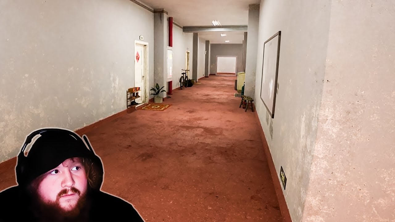 This Hallway Keeps Changing
