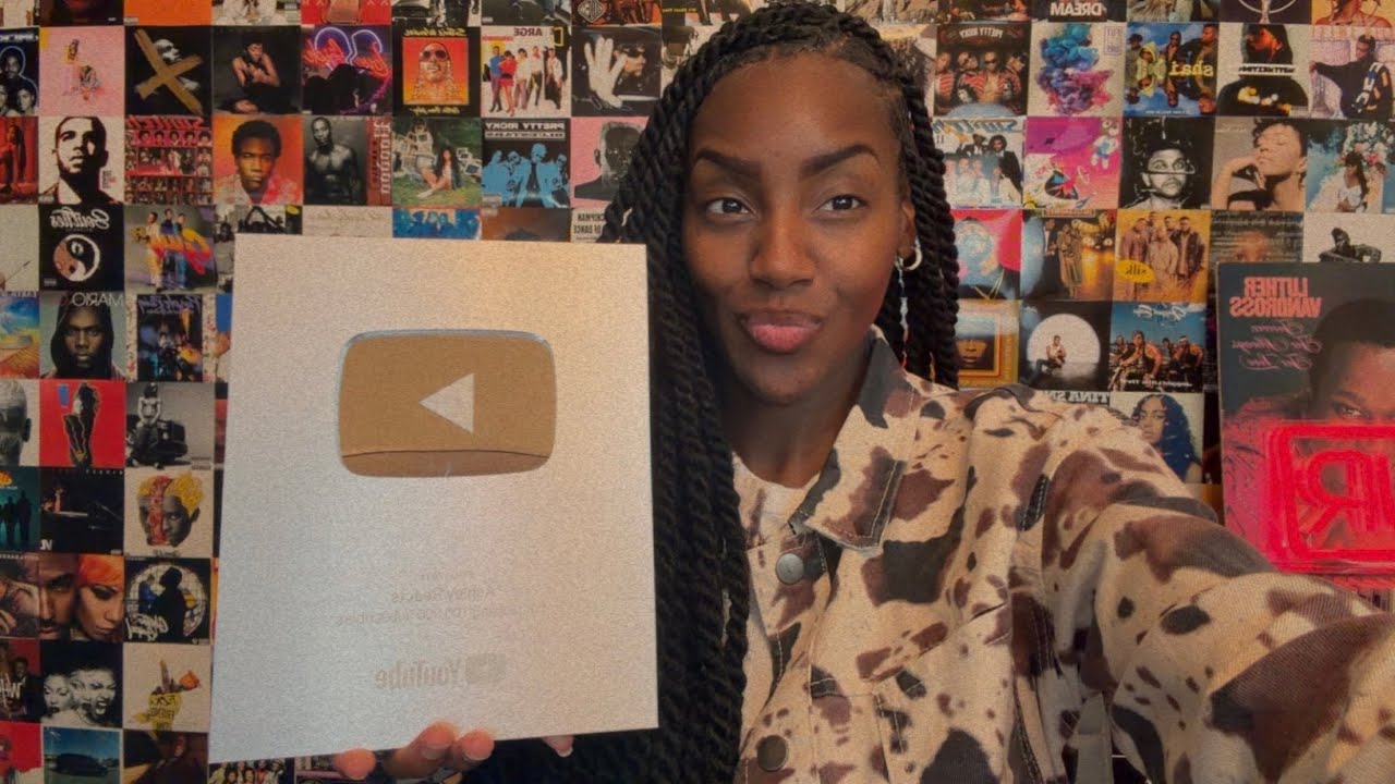 UNBOXING OUR 100K PLAQUE!
