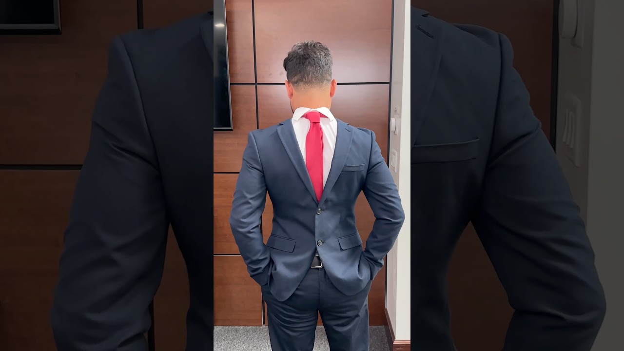 Watch your back! 👀