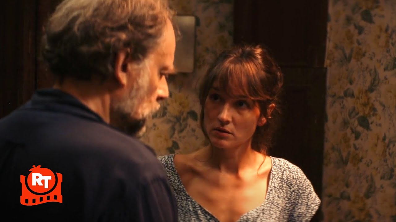 Anaïs in Love (2022) – Sleep With Me, Not My Wife! | Movieclips