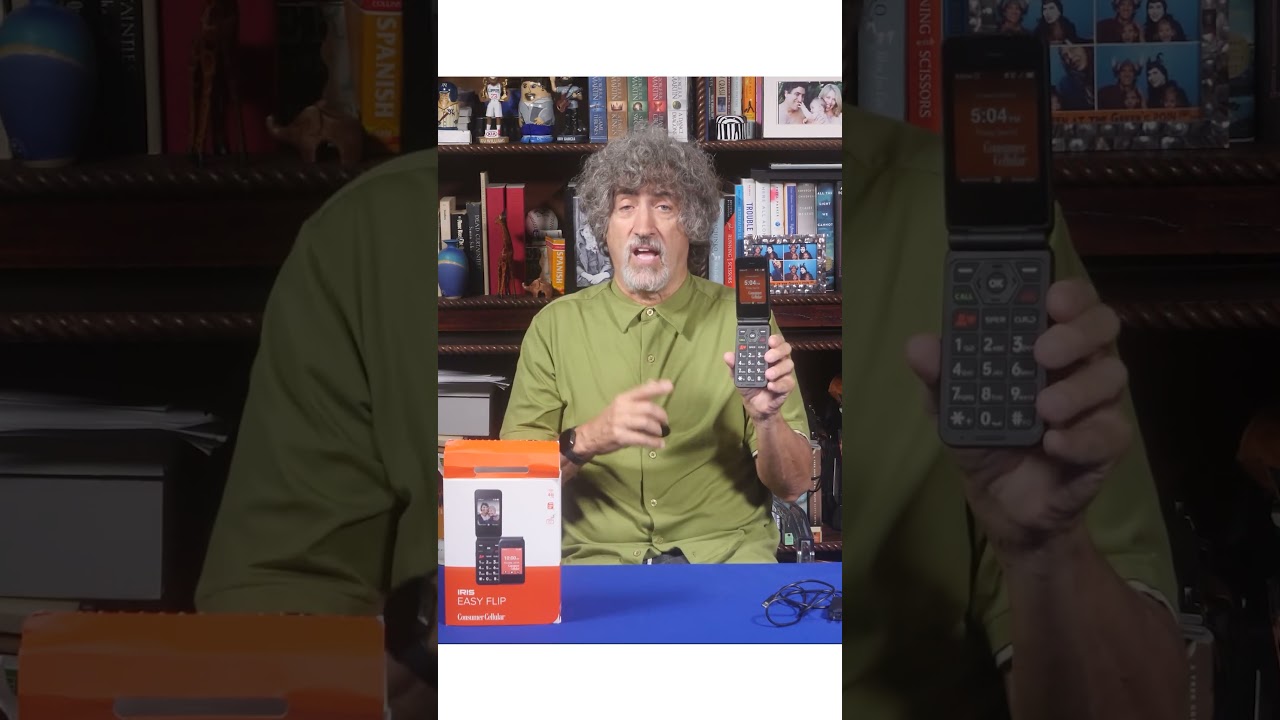 Features of the Consumer Cellular Iris Easy Flip phone