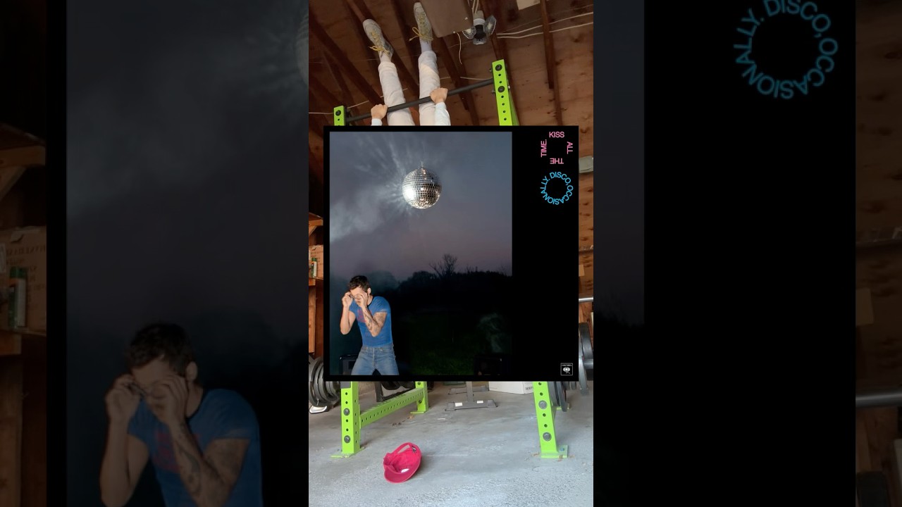 harry only wants us to disco occasionally???