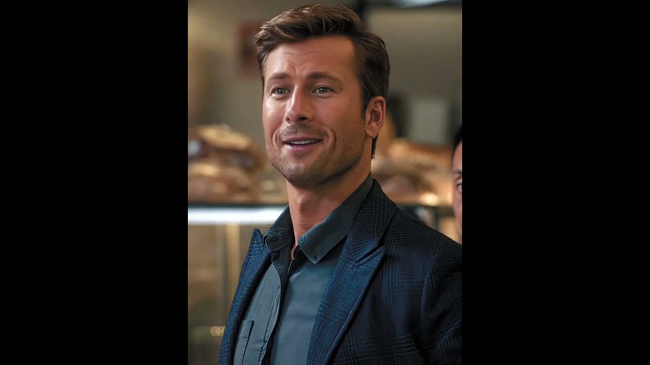 He pretended to be her husband to help her🤯