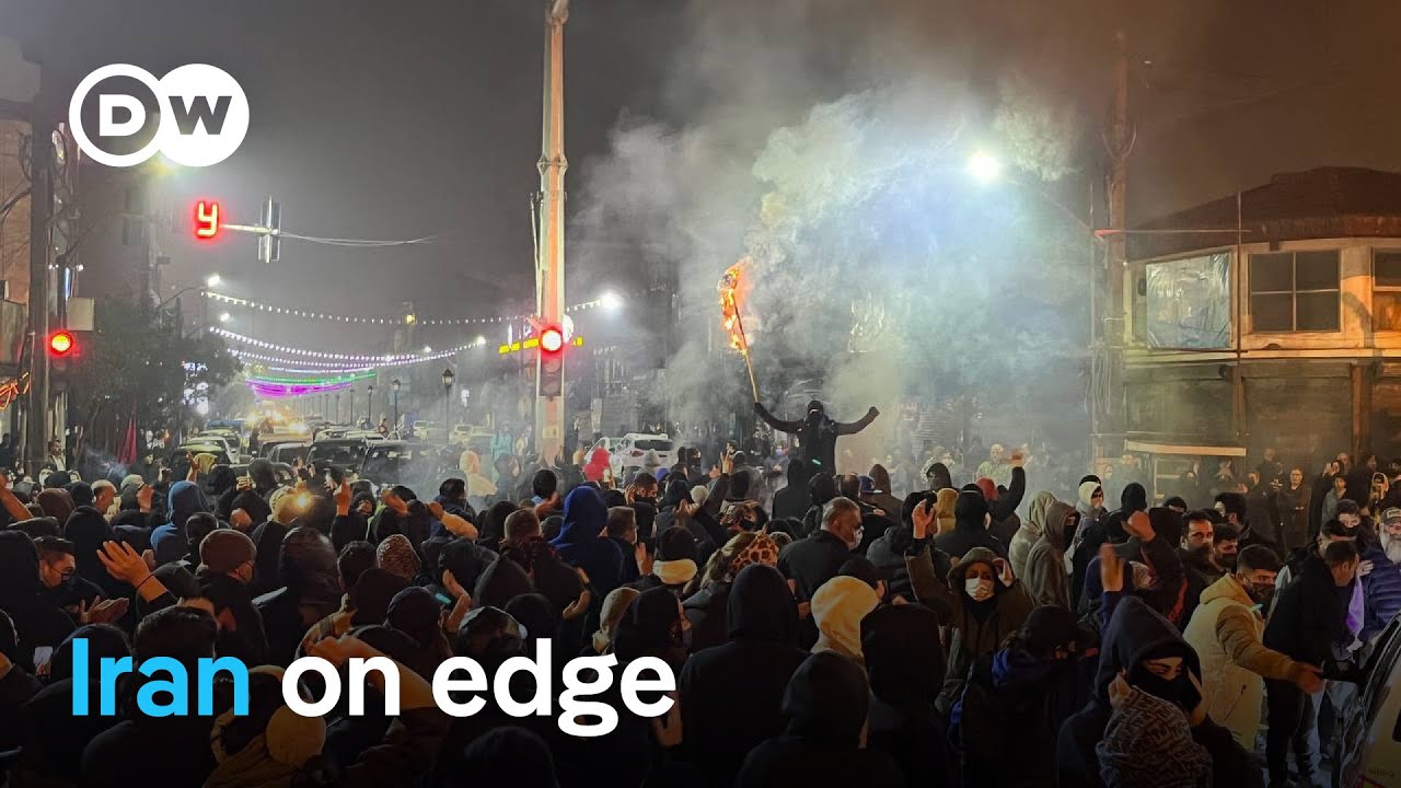How vulnerable is Iran’s regime as protests show no sign of slowing? | DW News