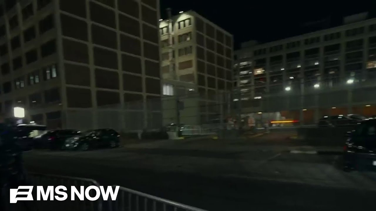 Maduro arrives at Metropolitan Detention Center in Brooklyn