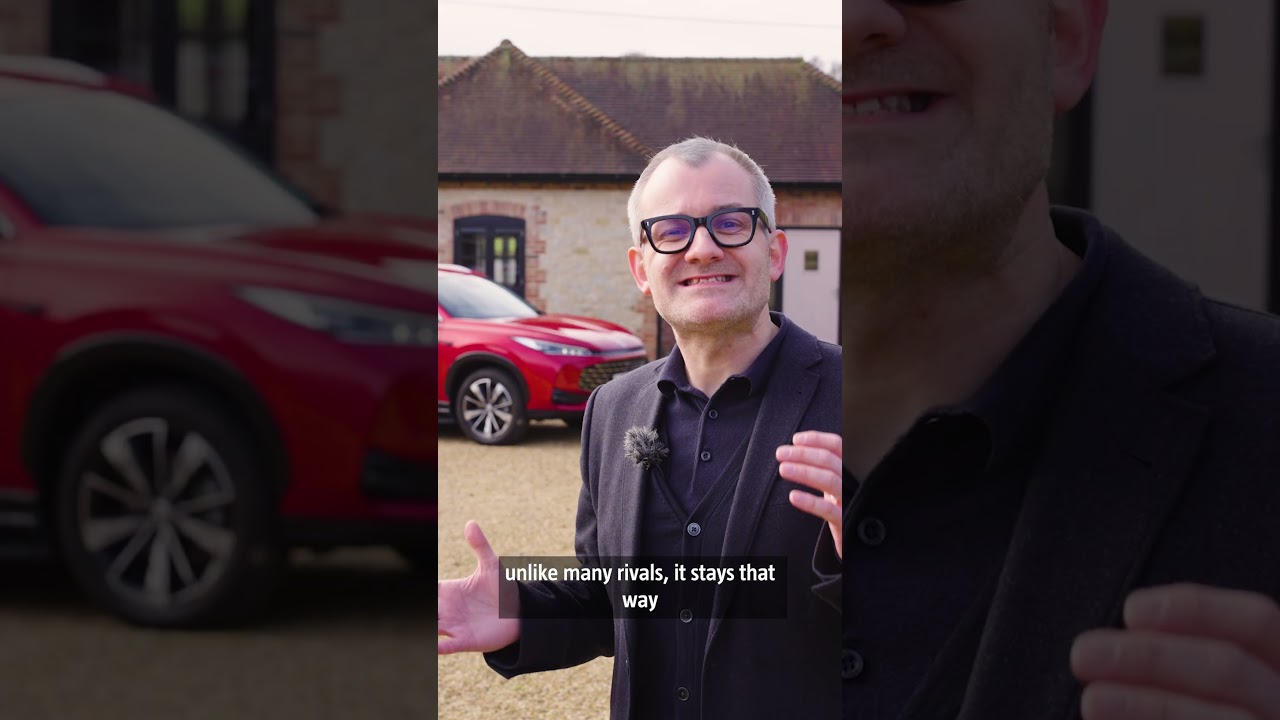 MG HS: why it’s What Car?’s Best Plug-in Hybrid two years running | What Car? #ytshorts #shorts