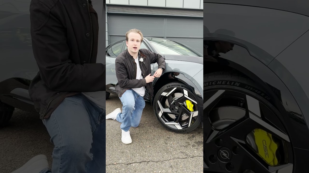 NEW VAUXHALL MOKKA GSE! | What Car?