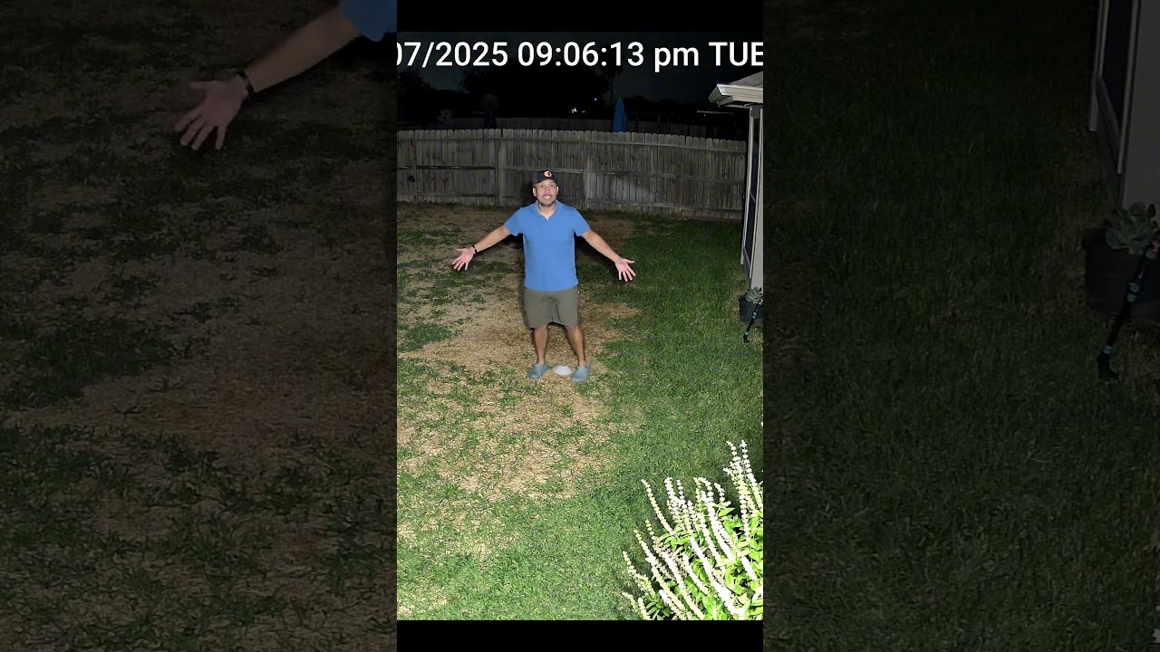 Reolink Trackflex – A Floodlight Security Camera that can detect motion BEHIND IT!