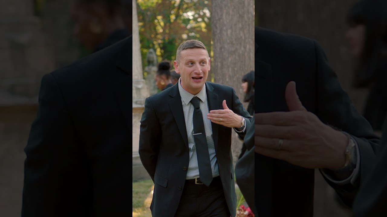 The room was way too warm for the strength of his material. #Detroiters