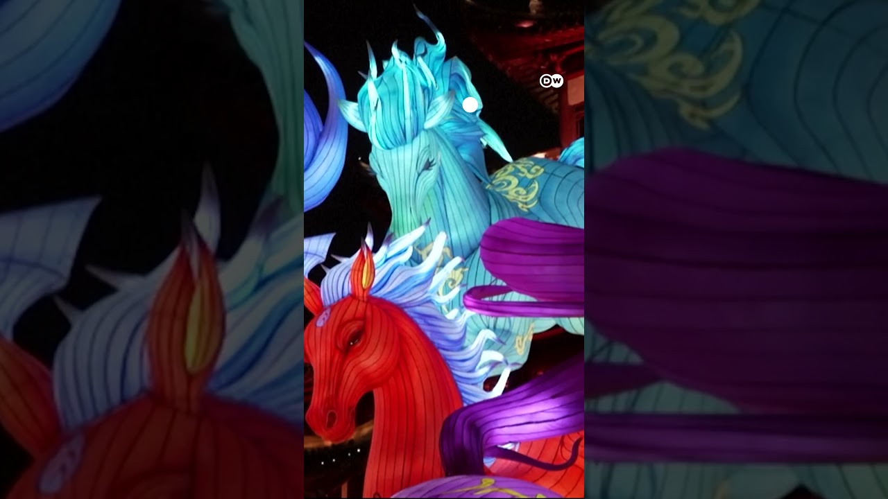 Chinese New Year: The Year of the Fire Horse begins | DW News