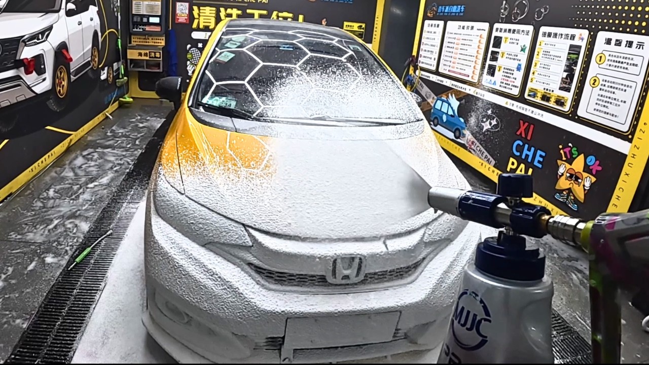 Honda Fit Deep Snow Foam Wash | Satisfying Full Car Cleaning Transformation
