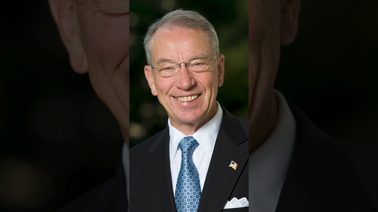 How Many Elderly Seniors Serve in Congress?