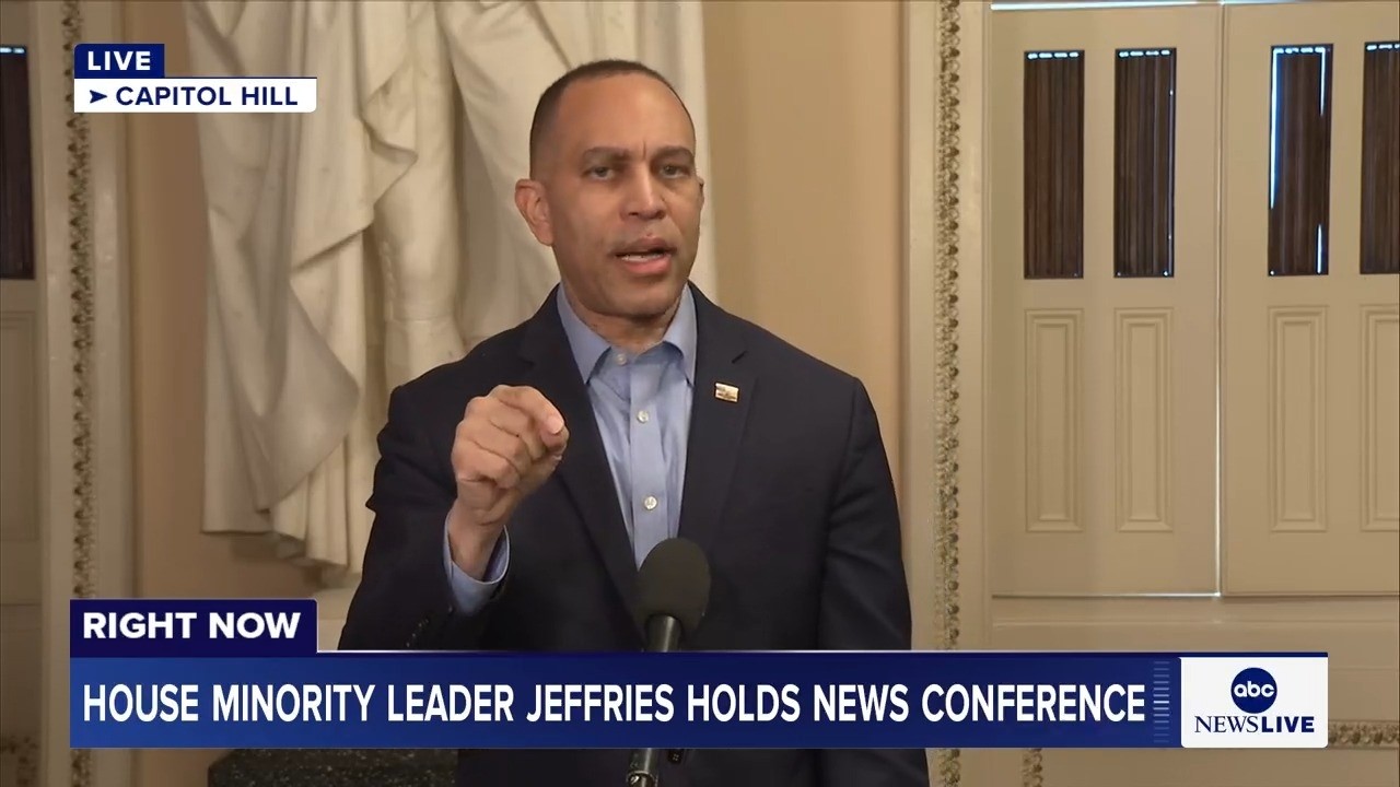 LIVE: House Minority Leader Jeffries holds news conference