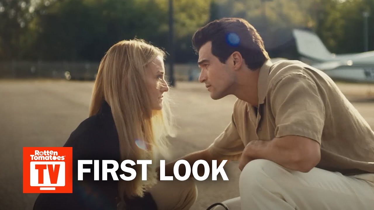 Love Story: John F. Kennedy Jr. & Carolyn Bessette First Look