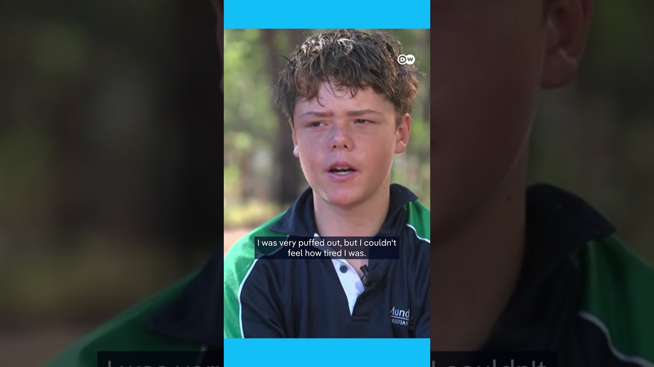 Teen swims for hours to save family lost at sea | DW News