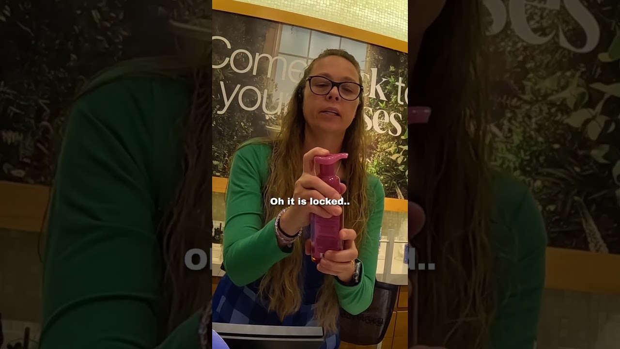 The nicest bath and body works worker 🥺❤️