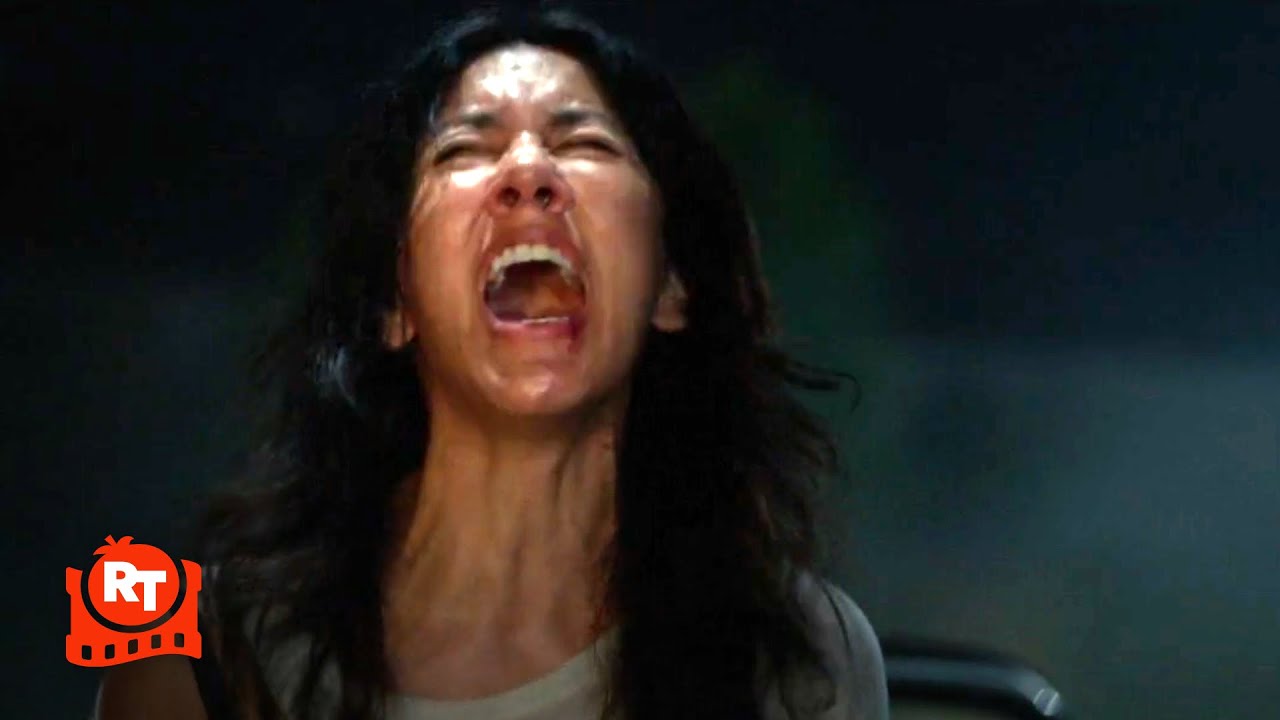 Twisted Metal – Evelyn Explodes (S1E8) | Movieclips