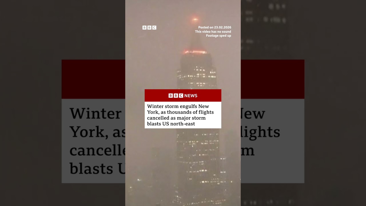 Winter storm engulfs New York, as thousands of flights cancelled. #Snow #Weather #NewYork #BBCNews