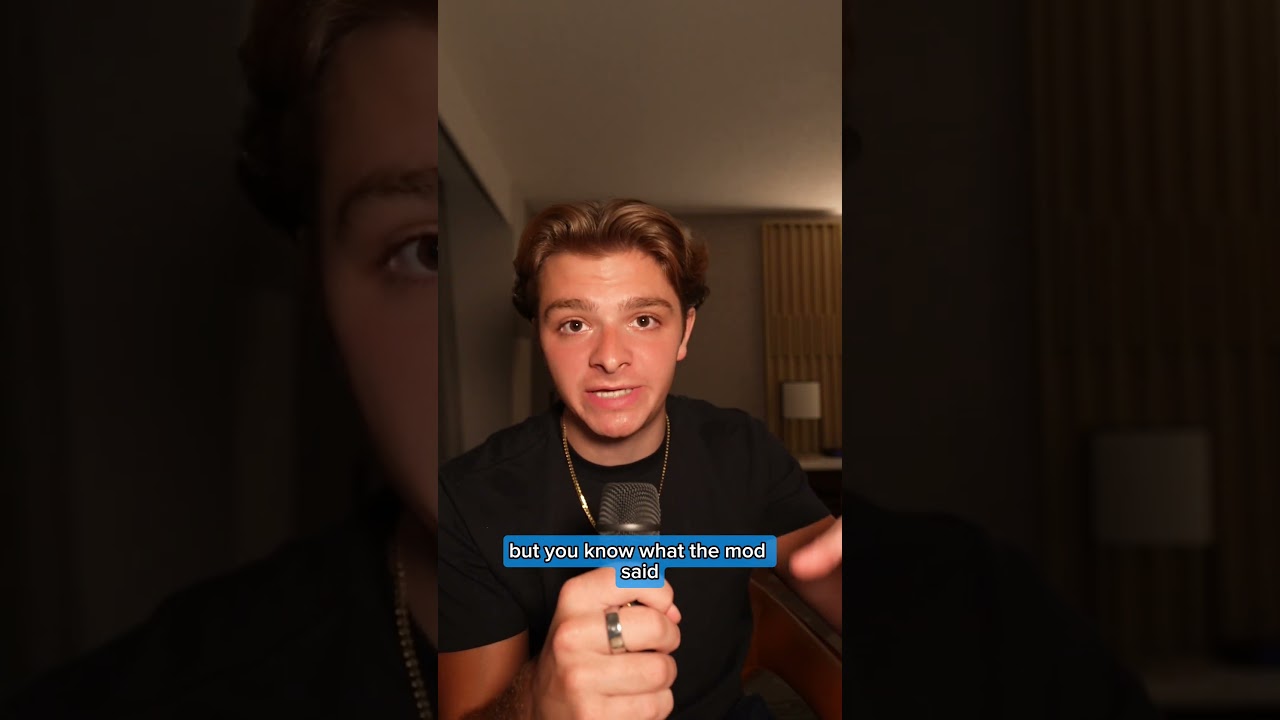 Worst Reddit Mod EVER 😭