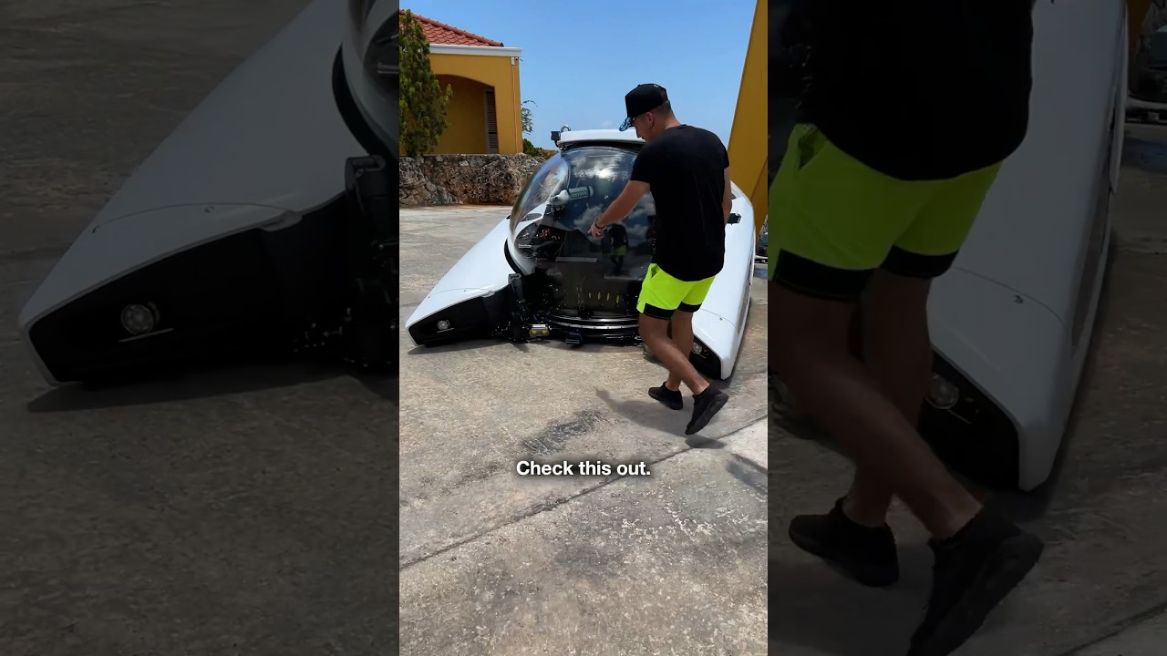 $500K Supercar Of The Sea! 😱