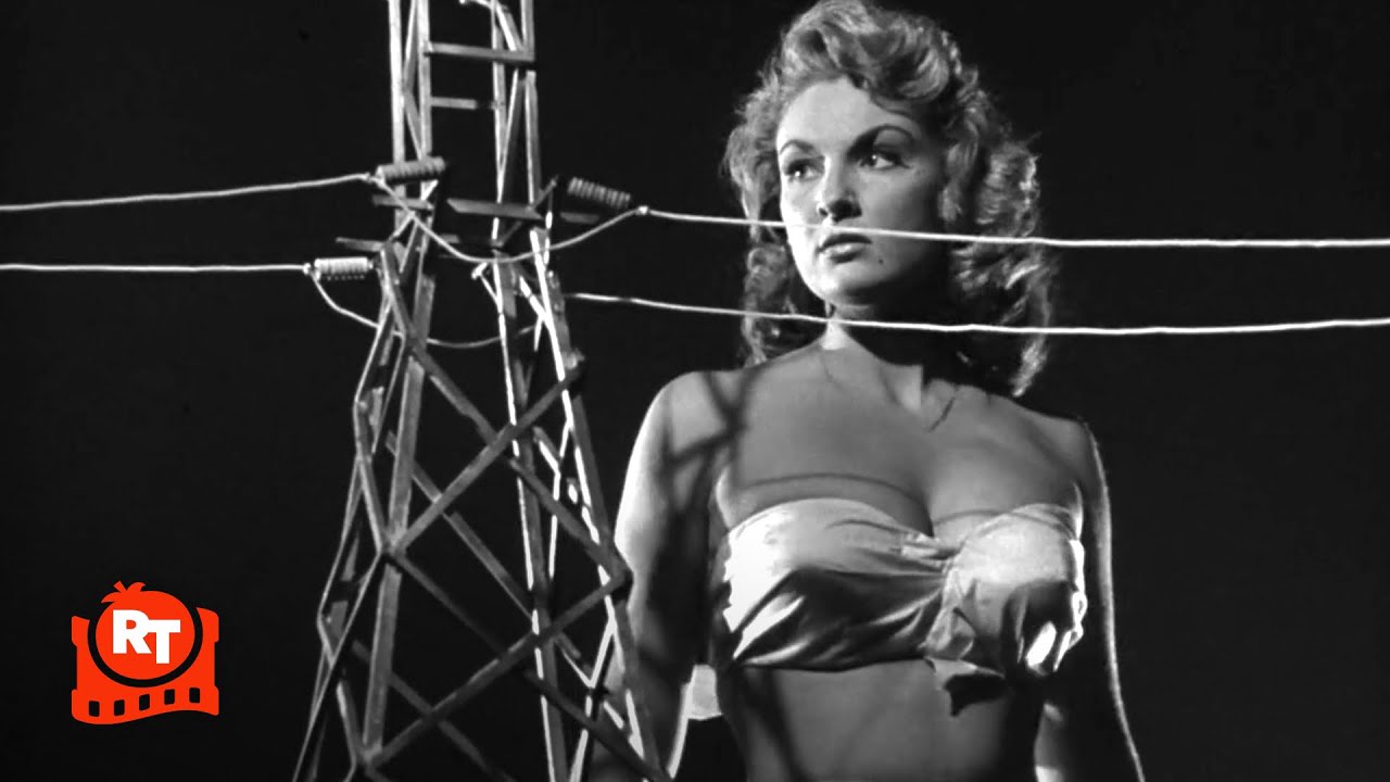 Attack of the 50-Foot Woman (1958) – Drunk Man Sees BIG LADY! (10/12) | Movieclips