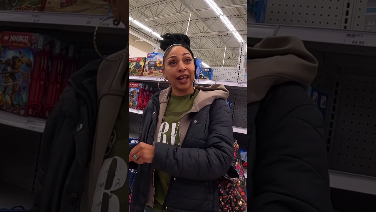 Blessing a mother with $5,000 from a crowdfund 🥺❤️