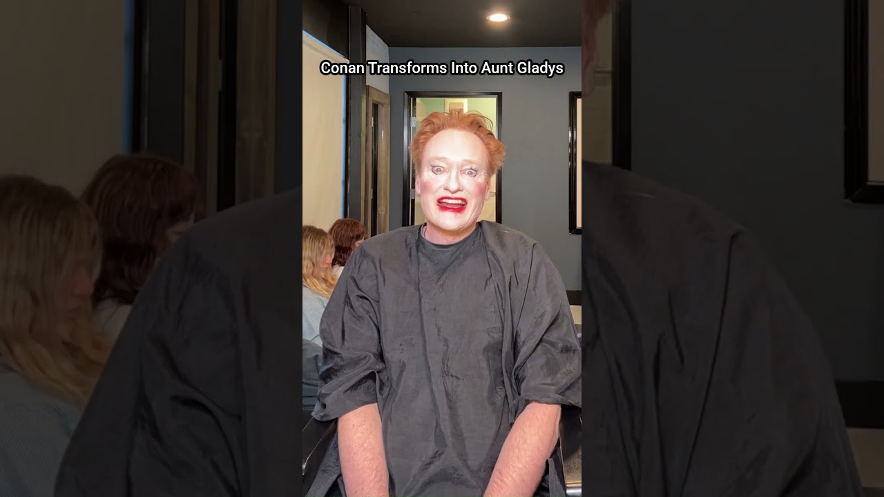 Conan transforms into Aunt Gladys #comedian #comedy #oscars2026