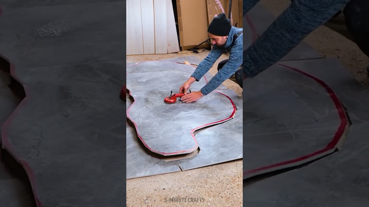 DIY Wall Decor: Turning a Mirror into Magic! 😱 #Shorts #wall #mirror #decor