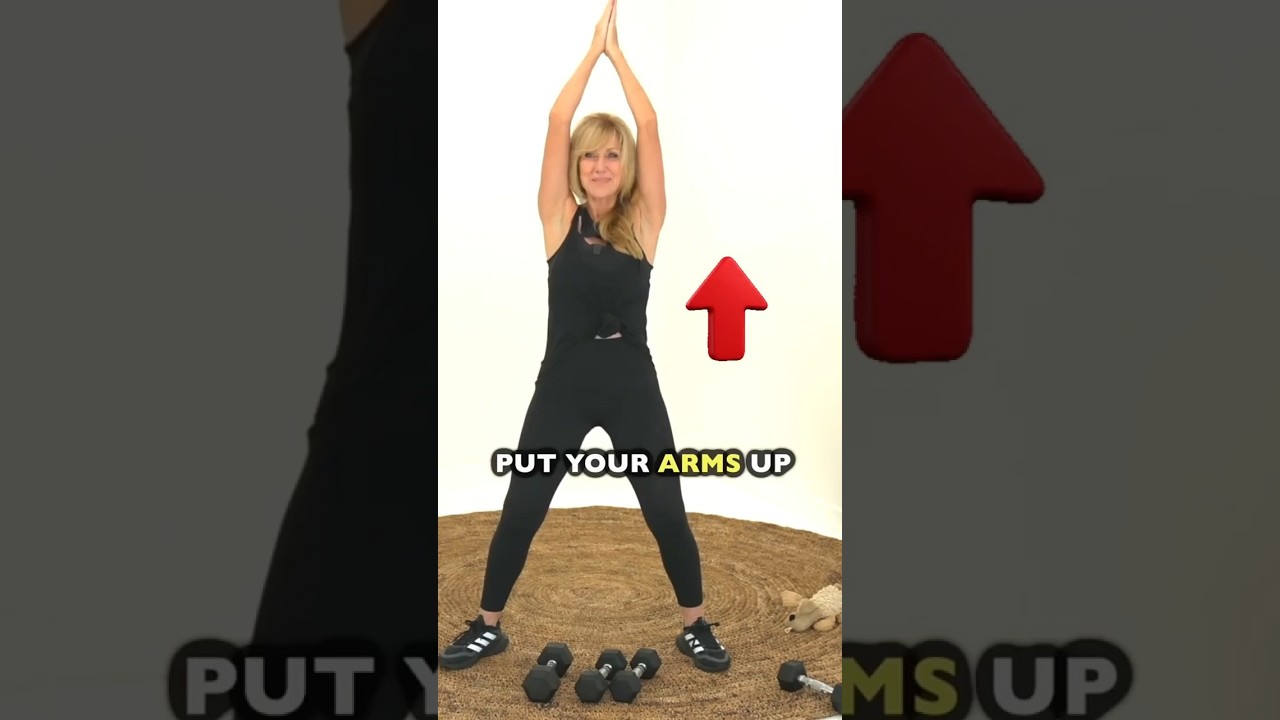 Easy Tricep Trick that Works! fabulous50s #shorts #homeworkout