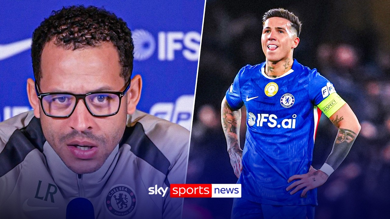 ‘’He’s happy here’’ | Rosenior reveals chat with Fernandez on future & team news being leaked