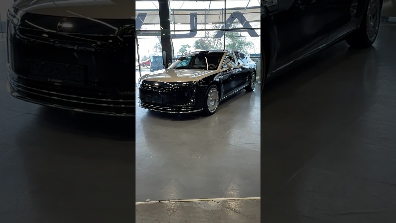 Huawei Made A Luxurious Car?! 🤯 #huawei #luxurycars #cars