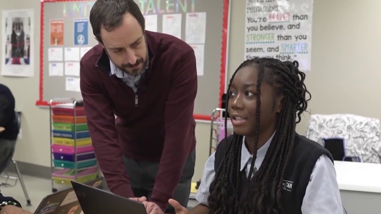 New Jersey teacher builds chatbot to help improve students writing