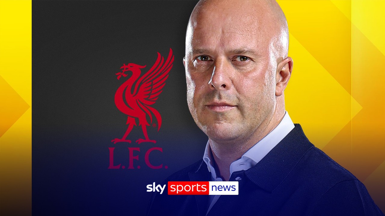 “One of them is a mistake” – Liverpool boss Slot talks similarities between Guehi and Lacroix fouls