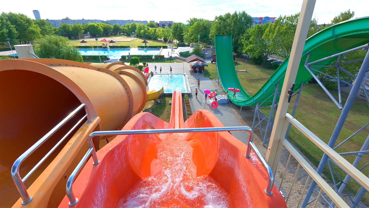 Red Kamikaze Water Slide at Termálfürdő Tiszaújváros 🇭🇺