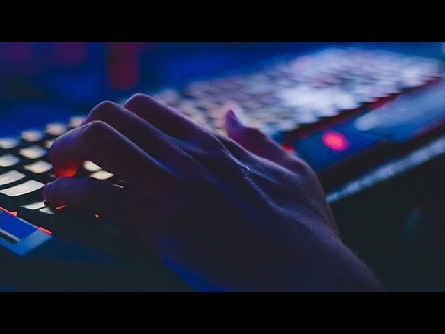 Russia-linked hackers target messaging apps of European officials, intelligence agencies warn