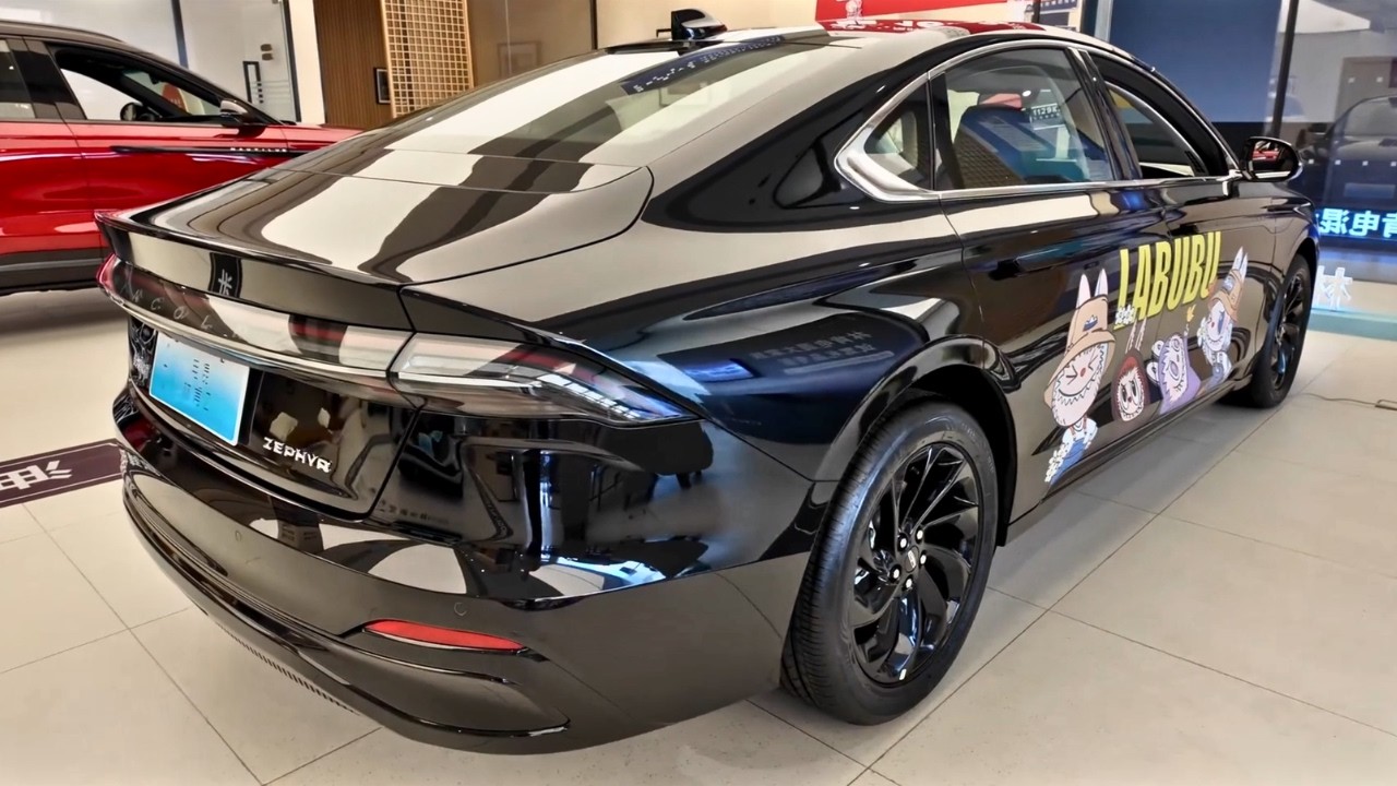 $34,500 for THIS? 2026 Lincoln Zephyr