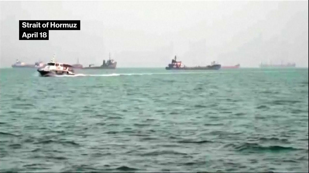 Hormuz Still at Standstill, Denting US-Iran Peace Deal Hopes