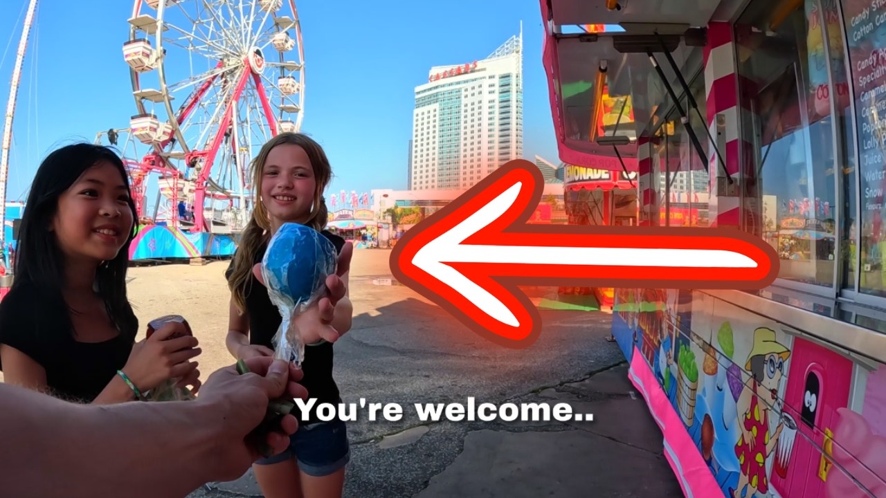 I gave out free items at the carnival! 🥺❤️